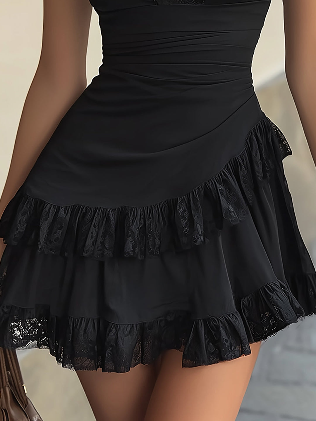 Volants Étoilés | Mini-Robe Dentelle